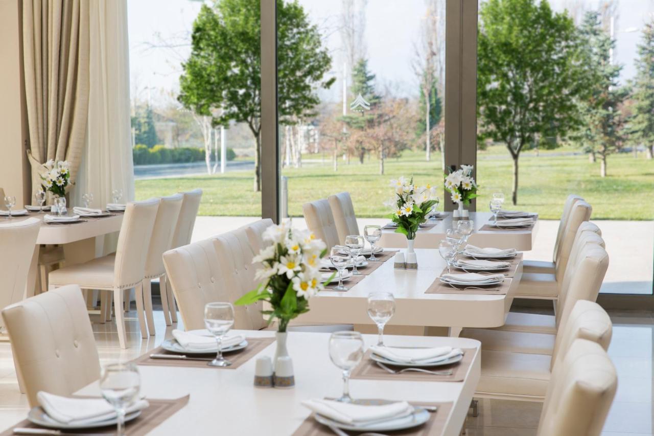 Gabala Garden Hotel Ngoại thất bức ảnh Restaurant