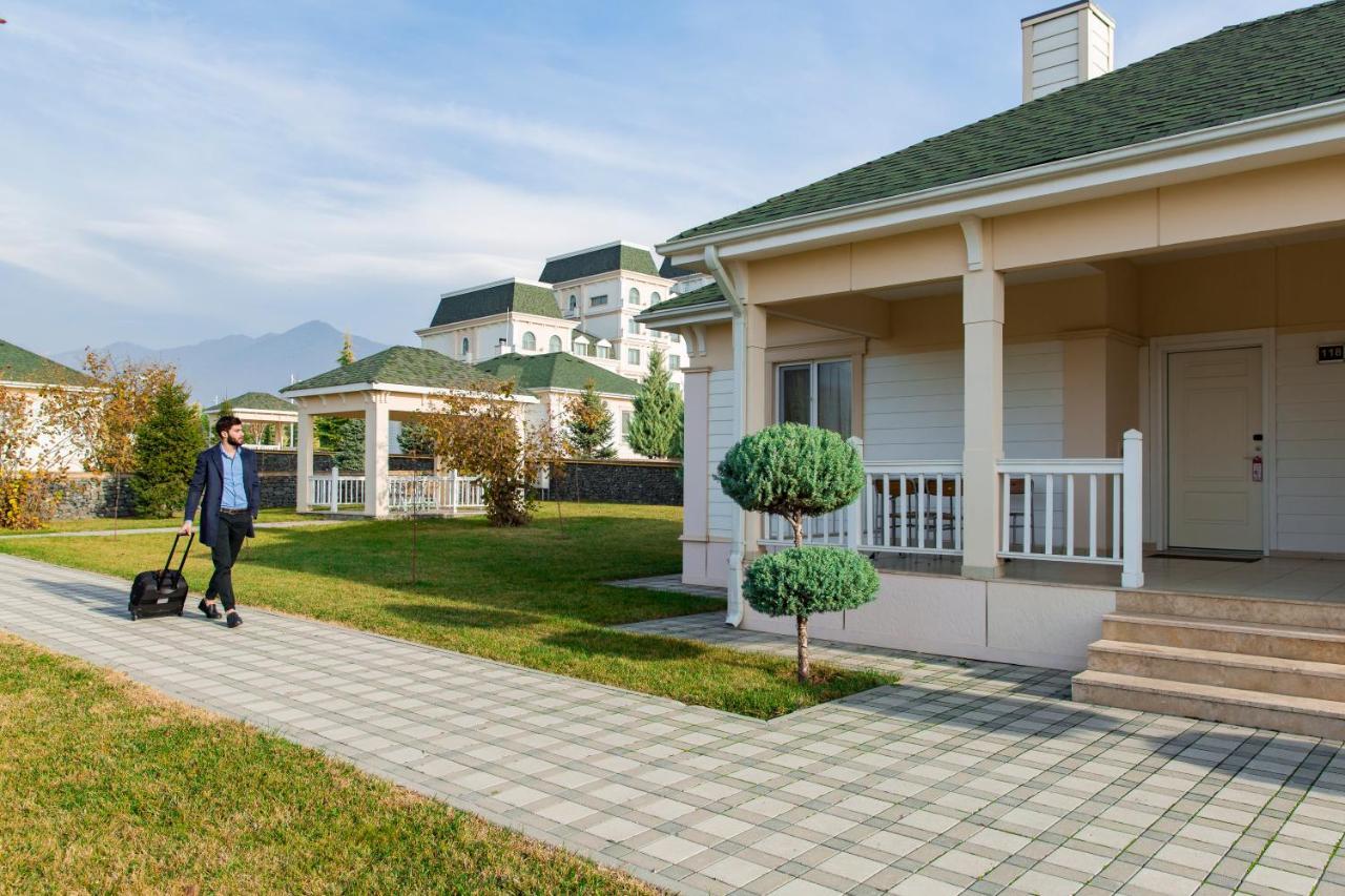 Gabala Garden Hotel Ngoại thất bức ảnh Residential complex in the village of Kaskad